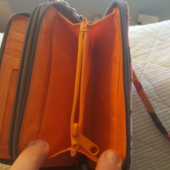 VERA BRADLEY WALLET ON STRING W/STRAP - Picture 5 of 7